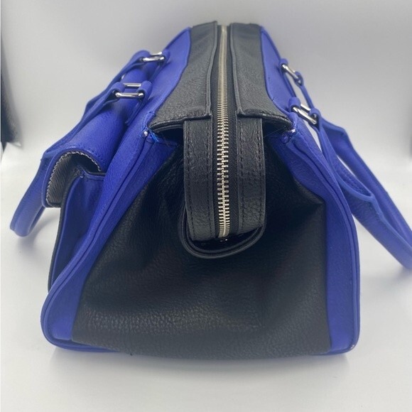 Steve Madden Shoulder Bag with Strap - Picture 11 of 13